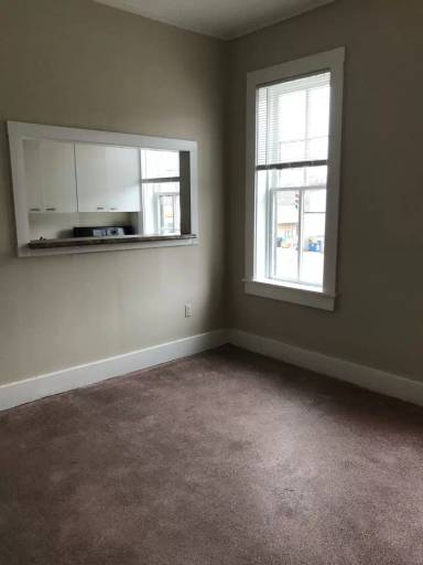 Main picture of 402 S 4th St