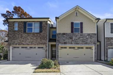 Main picture of 244 Bobbie Way