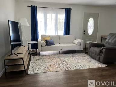 Main picture of 2304 Brady Ln