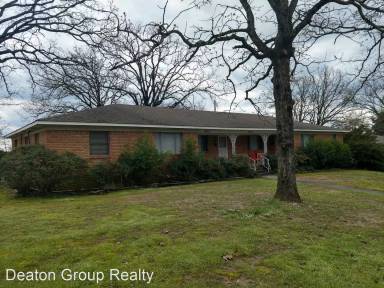 Main picture of 4212 N Locust St