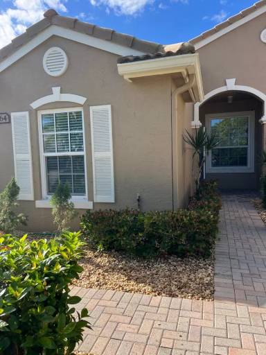 Main picture of 4464 NW Oak Branch Ct