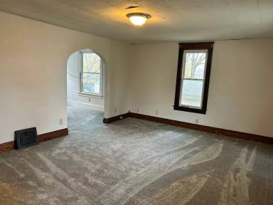 Main picture of 105 Westhill Ave