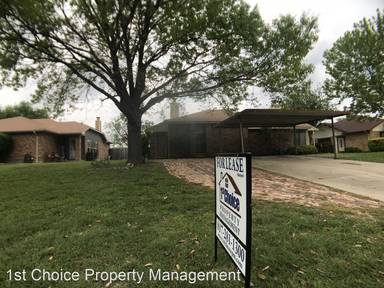 Main picture of 9914 Plainfield Dr
