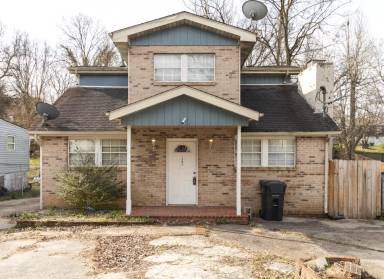 Main picture of 204 Wynn Ave