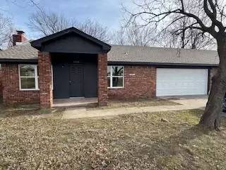 Main picture of 1426 Foxcroft Dr
