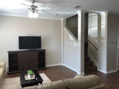 Main picture of River Oaks Townhomes