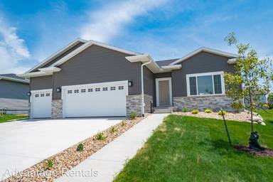 Main picture of 602 Fawn Ave