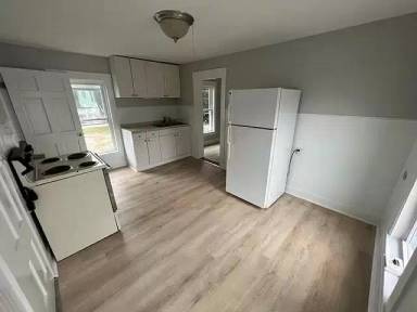 Main picture of 104 Wood St