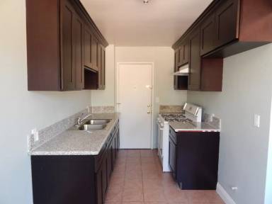 Main picture of 215 E Colorado Blvd