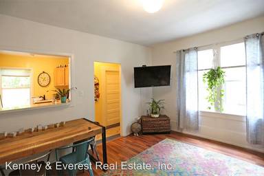 Main picture of 739 Cortland Ave