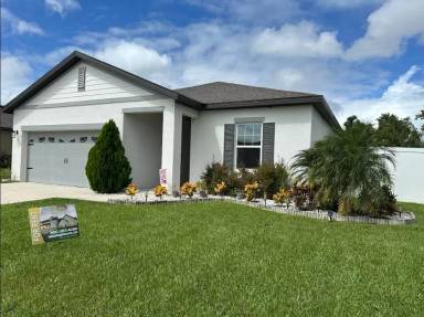 Main picture of 16119 Florets Dr