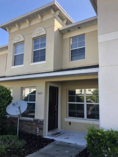Main picture of 265 Carina Cir