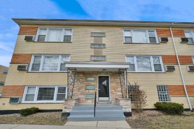 Main picture of 10351 S Hale Ave