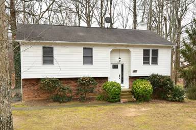 Main picture of 1400 Brookwood Dr