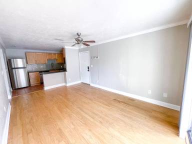 Main picture of 1015 SW 9th St