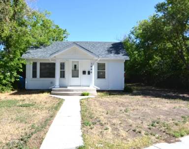 Main picture of 1006 W 30th St