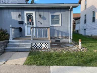 Main picture of 615 George St