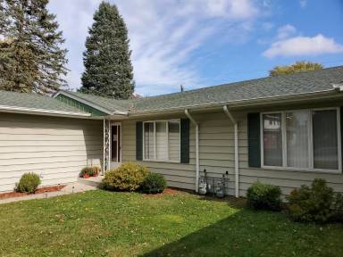 Main picture of 5891 Van Buren St