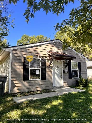 Main picture of 3066 N Tacoma Ave