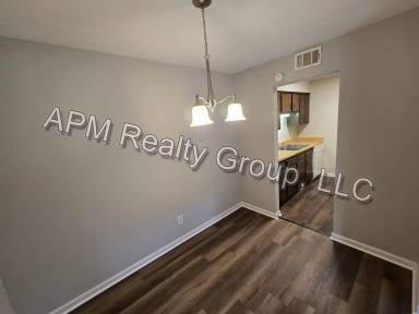 Main picture of 3938 Eureka St