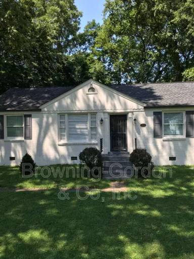 Main picture of 2915 Selena Dr