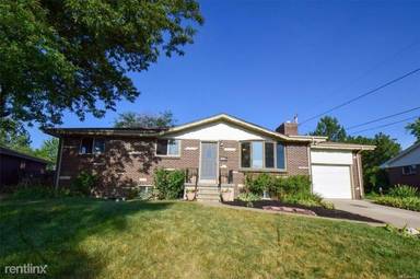 Main picture of 6551 Benton Cir