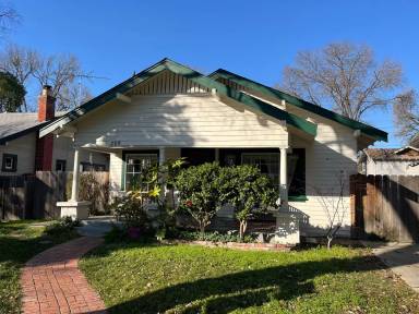 Main picture of 309 Hackberry Ave