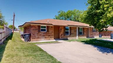 Main picture of 1203 Charisse St