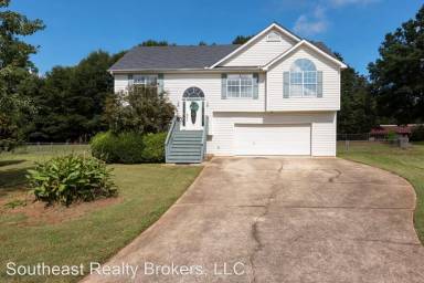 Main picture of 458 Callie Ln
