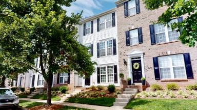 Main picture of 15729 Castle Watch Ave