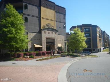 Main picture of 1700 Commerce Dr NW