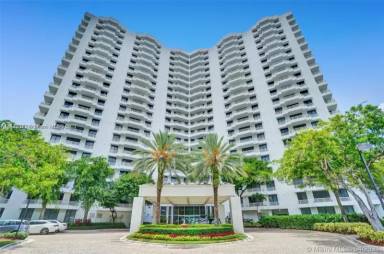Main picture of Parc Central East