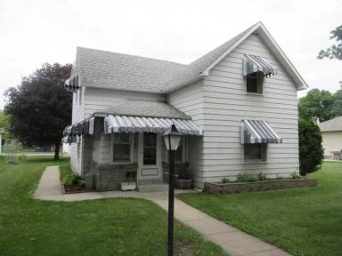 Main picture of 415 21st Ave N