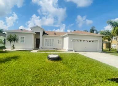 Main picture of 366 Aylesbury Ct