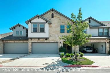 Main picture of 8803 Donatello Dr