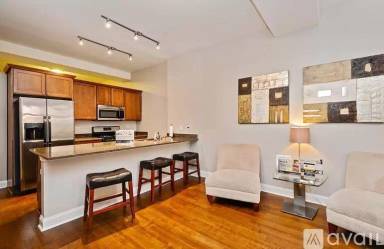 Main picture of 1900 S Wabash Ave