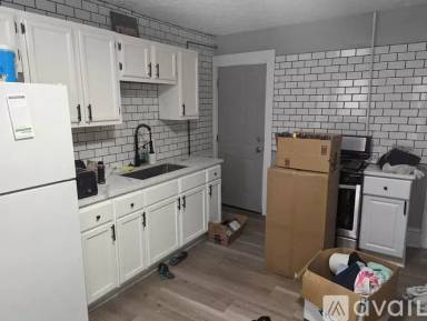 Main picture of 2111 Dowd Ave