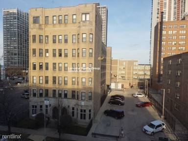 Main picture of 6128 N Kenmore Ave