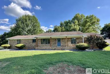 Main picture of 2397 Braxton Bragg Dr