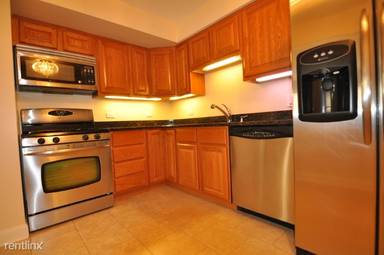 Main picture of 4744 N Sayre Ave