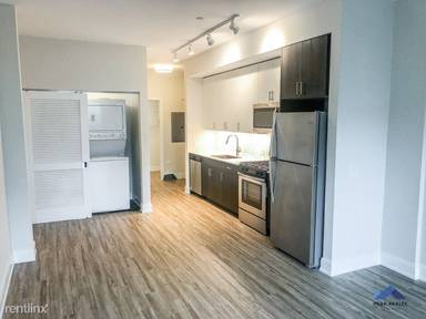 Main picture of 1879 N Milwaukee Ave