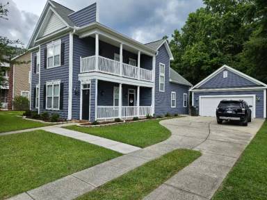 Main picture of 1062 Moss Grove Dr
