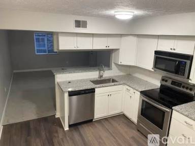 Main picture of 3252 Summerdale Ln