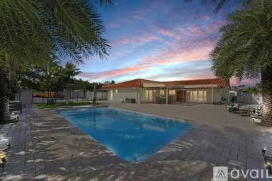 Main picture of 9006 SW 23rd Ln