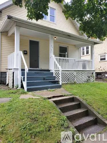 Main picture of 394 Stanton Ave