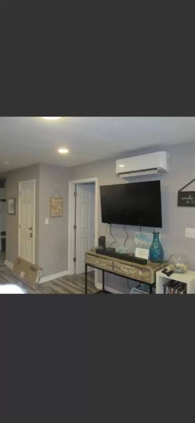 Main picture of 1482 Meads Rd