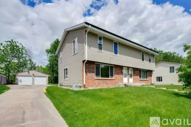 Main picture of 1204 Poppyseed Dr