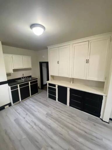 Main picture of 4058 E 123rd St