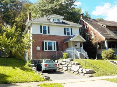 Main picture of 250 Greenwood Pl