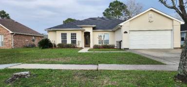 Main picture of 1014 Charlie Dr
